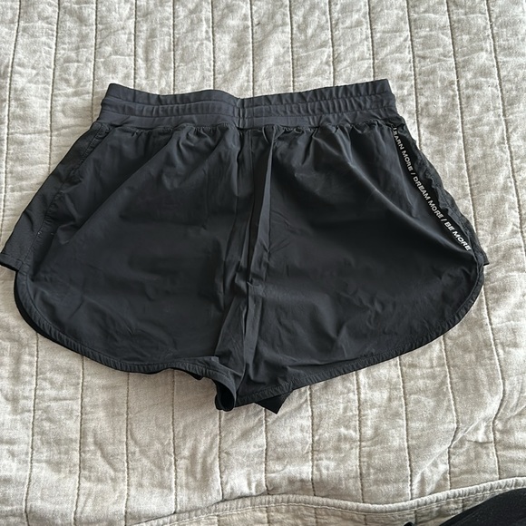 Alphalete Shorts - Picture 2 of 3